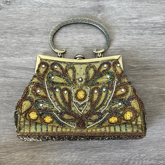 unbranded Handbags - Beaded Handbag with Gold and Brown Accents
